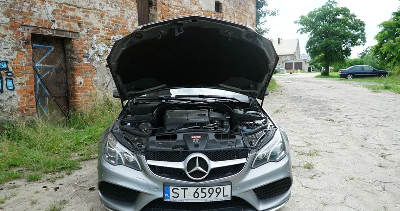 Mercedes-Benz Klasa E cena 104550 przebieg: 148500, rok produkcji 2017 z Gliwice małe 631